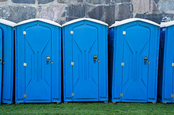 Best Deluxe Portable Toilet Rental  in Baxter, MN